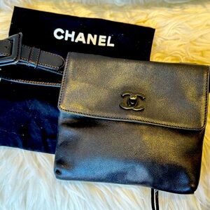 Chanel front pack